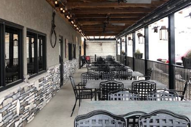 outdoor patio at The Feed Mill