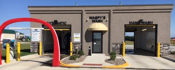 the front view of the waspy's car wash