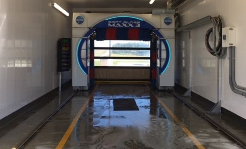 the inside of the car wash at waspys